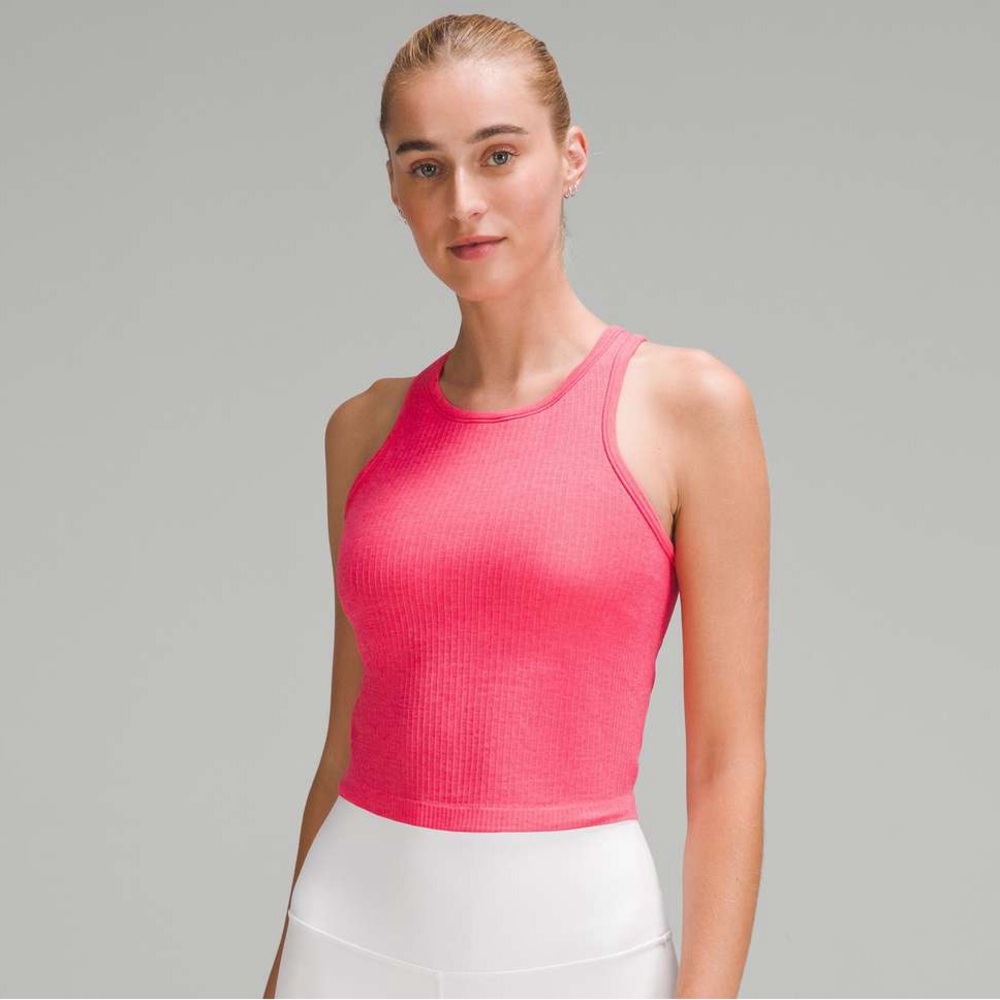 Lululemon cropped ebb to street tank lipgloss